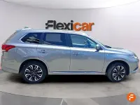 Usado Mitsubishi Outlander P-HEV 203 CV (149 kW) 2017 Gris