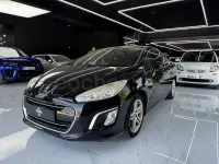 Usado Peugeot 308 CC Active 122 CV (89 kW) 2011 Negro Descapotable