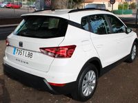 Usado Seat Arona Ecomotive 115 CV (84 kW) 2019 Blanco SUV