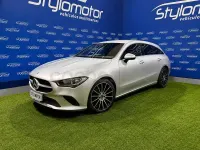 Usado Mercedes CLA200 Shooting Brake 150 CV (110 kW) 2021 Gris / plata Familiar