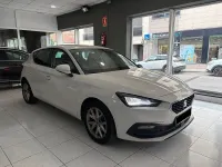 Usado Seat Leon Style 115 CV (84 kW) 2021 Blanco Berlina