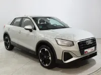 Usado Audi Q2 S-Line 116 CV (85 kW) 2025 Gris / plata SUV