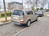 Usado Mitsubishi Outlander 140 CV (102 kW) 2007 Beige SUV