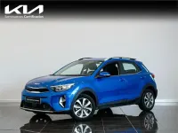 Usado Kia Stonic 101 CV (74 kW) 2024 Rojo SUV