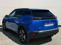 Usado Peugeot 2008 Allure 100 CV (73 kW) 2021 Azul SUV