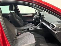 Usado Seat Leon FR 150 CV (110 kW) 2024 Rojo Familiar