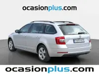 Usado Skoda Octavia 115 CV (84 kW) 2019 Gris Familiar