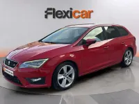 Usado Seat Leon ST FR 150 CV (110 kW) 2016 Rojo Familiar