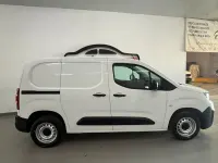 Usado Peugeot Partner 100 CV (73 kW) 2021 Blanco Monovolumen