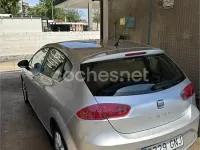 Usado Seat Leon Ecomotive 105 CV (77 kW) 2009 Gris / plata Utilitario
