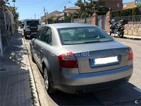 Usado Audi A4 130 CV (95 kW) 2002 Gris / plata Berlina