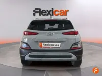 Usado Hyundai Kona 120 CV (88 kW) 2022 Gris SUV