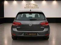 Usado VW Golf VIII Edition 130 CV (95 kW) 2020 Gris / plata Berlina
