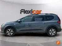 Usado Dacia Jogger Expression 110 CV (80 kW) 2024 Gris Monovolumen