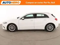 Usado Mercedes A180 116 CV (85 kW) 2019 Blanco Utilitario