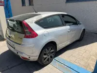 Usado Citroën C4 VTR Sport 110 CV (80 kW) 2005 Amarillo Berlina