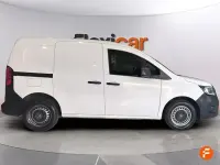 Usado Renault Kangoo 95 CV (69 kW) 2022 Blanco Monovolumen