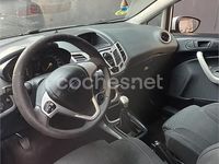 Usado Ford Fiesta 95 CV (69 kW) 2011 Blanco Utilitario