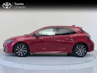 Usado Toyota Corolla Style 122 CV (89 kW) 2023 Rojo Berlina