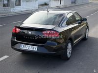 Usado Seat Toledo Style 105 CV (77 kW) 2013 Negro Utilitario
