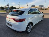 Usado Renault Mégane IV Business 115 CV (84 kW) 2021 Blanco Berlina