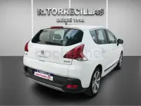 Usado Peugeot 3008 Allure 120 CV (88 kW) 2016 Blanco SUV
