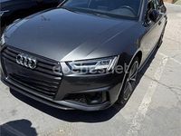Usado Audi A4 150 HP (110 kW) 2019 Cinzento Carrinha
