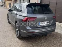 Usado VW Tiguan Sportline 150 CV (110 kW) 2019 Gris / plata SUV