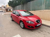 Usado Seat Leon Reference 90 CV (66 kW) 2010 Rojo Berlina