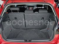 Usado Seat Ibiza Style 75 CV (55 kW) 2018 Rojo Berlina