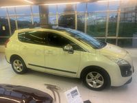Usado Peugeot 3008 Sport 110 CV (80 kW) 2010 Blanco Familiar
