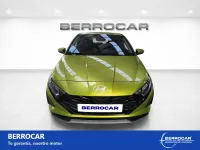 Usado Hyundai i20 100 CV (73 kW) 2024 Verde Utilitario