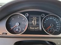 Usado VW Passat Advance 105 CV (77 kW) 2011 Gris / plata Berlina