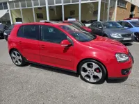 Usado VW Golf V GTI 200 CV (147 kW) 2008 Rojo Utilitario