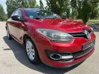 Usado Renault Mégane Bose Edition 130 CV (95 kW) 2015 Granate Coupe
