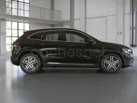 Usado Mercedes GLA180 Progressive 136 CV (100 kW) 2022 Nachtschwarz  unilack SUV