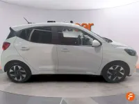Usado Hyundai i10 67 CV (49 kW) 2024 Blanco Utilitario