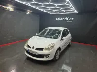 Usado Renault Clio II 70 CV (51 kW) 2008 Blanco Berlina