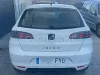 Usado Seat Ibiza 105 CV (77 kW) 2007 Blanco Utilitario