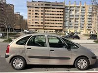 Usado Citroën Xsara Picasso 95 CV (69 kW) 2005 Beige Monovolumen