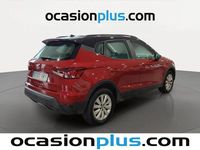 Usado Seat Arona Ecomotive 95 CV (69 kW) 2018 Rojo SUV