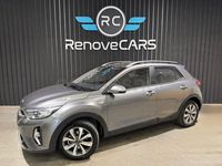 Usado Kia Stonic 100 CV (73 kW) 2025 Gris / plata SUV