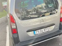 Usado Citroën Berlingo Feel 100 CV (73 kW) 2017 Gris / plata Monovolumen
