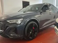 Usado Audi Q8 e-tron S-Line 300 kW (408 CV) 2023 Azul SUV