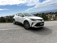 Usado Toyota C-HR Active 122 CV (89 kW) 2023 Blanco SUV
