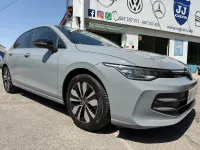 Usado VW Golf VIII Style 150 CV (110 kW) 2025 Gris / plata Berlina
