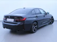 Usado BMW 320 Comfort Edition 190 CV (139 kW) 2025 Negro Berlina