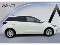 Usado Hyundai i20 Active 101 CV (74 kW) 2019 Blanco Berlina