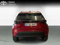 Usado Toyota Yaris Cross Active 131 CV (96 kW) 2025 Rojo SUV