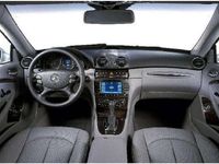 Usado Mercedes CLK200 AMG 367 CV (269 kW) 2005 Azul Coupe